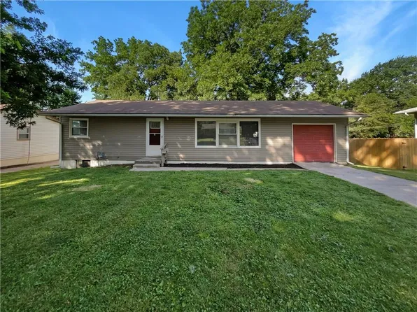 4409 E 138th St, Grandview, MO 64030