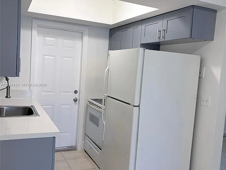 31 NW 163rd St #65 — Photo 2