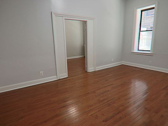 2nd image of 165 Sherman Ave #1Q