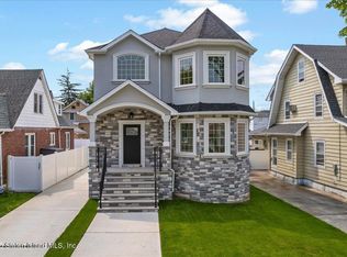 150 Dudley Ave, Staten Island, NY 10301