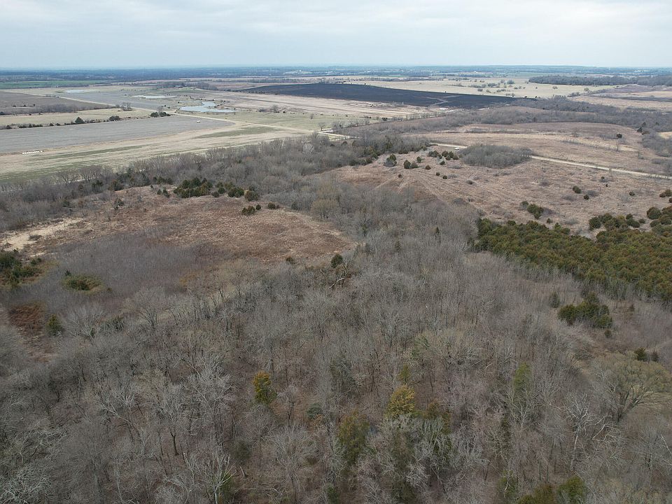 1st image of 890 NW 100th Road