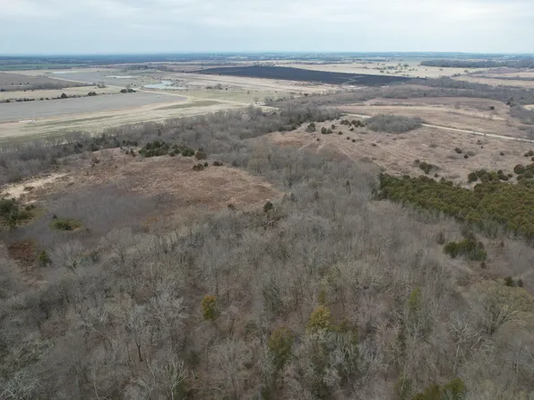 890 NW 100th Road, Liberal, MO 64762