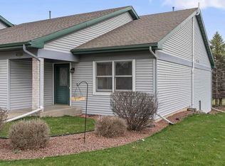 209 E Parkview St #A, Cottage Grove, WI 53527