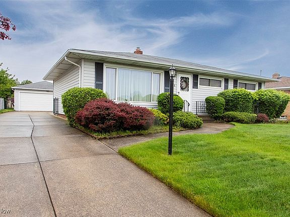 2nd image of 614 E Parkleigh Dr