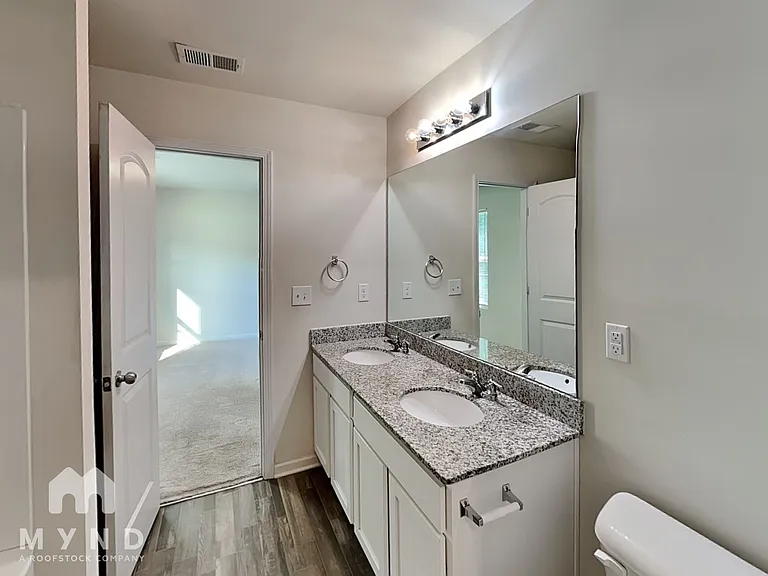 418 Jada Ln — Photo 13