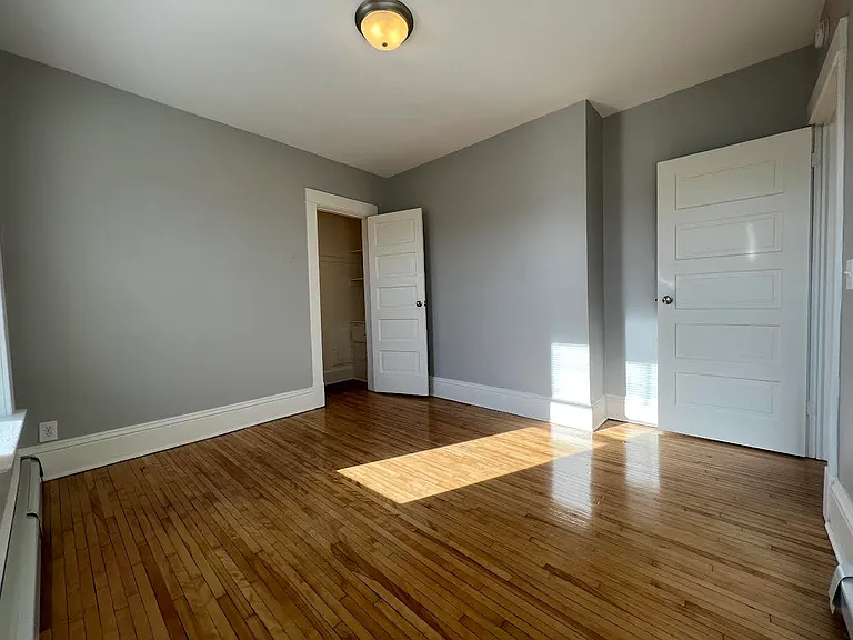 2716 Hennepin Ave S #31 — Photo 15