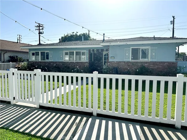 3161 Hackett Ave, Long Beach, CA 90808