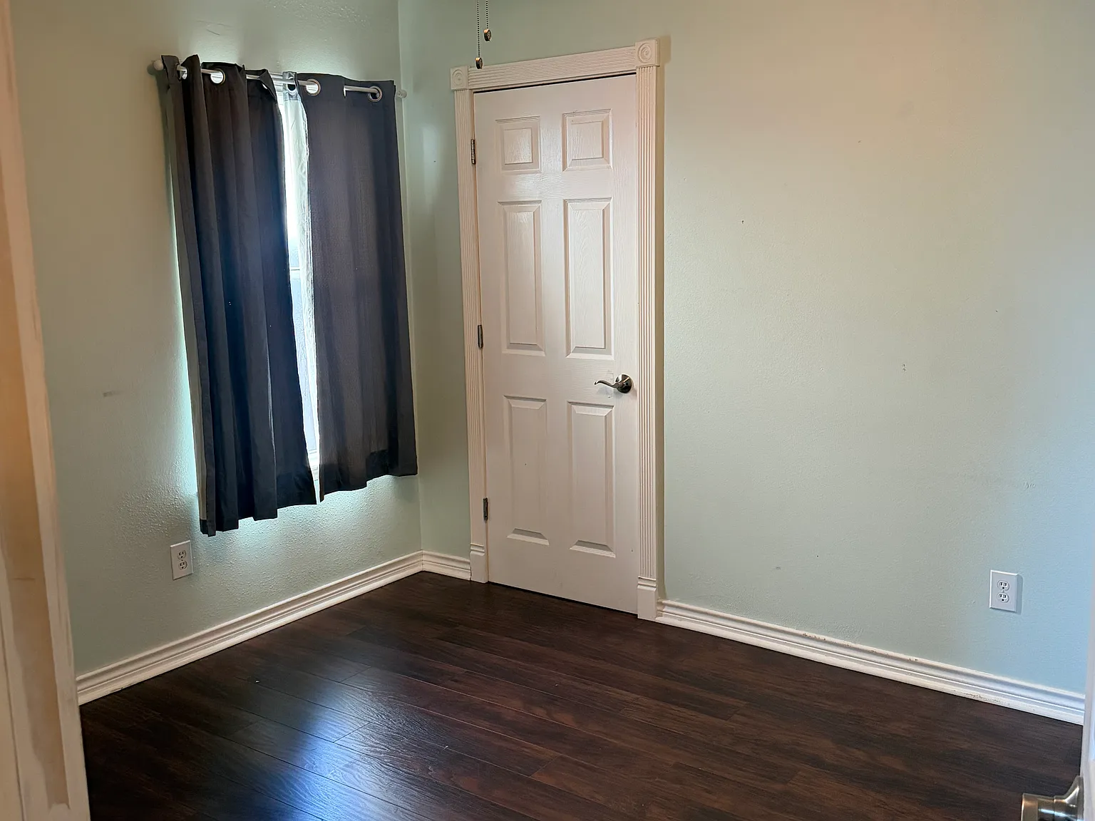 3 bed, 1476 sqft, $1,800 — Photo 3