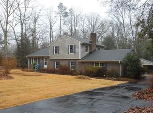 4101 Quinton Rd, Quinton, VA 23141