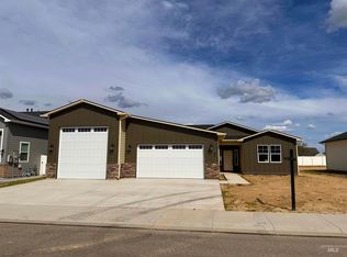 82 S Ravine Way, Nampa, ID 83687