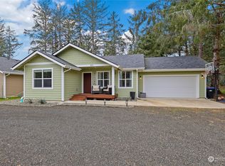 871 Mount Olympus Ave SE, Ocean Shores, WA