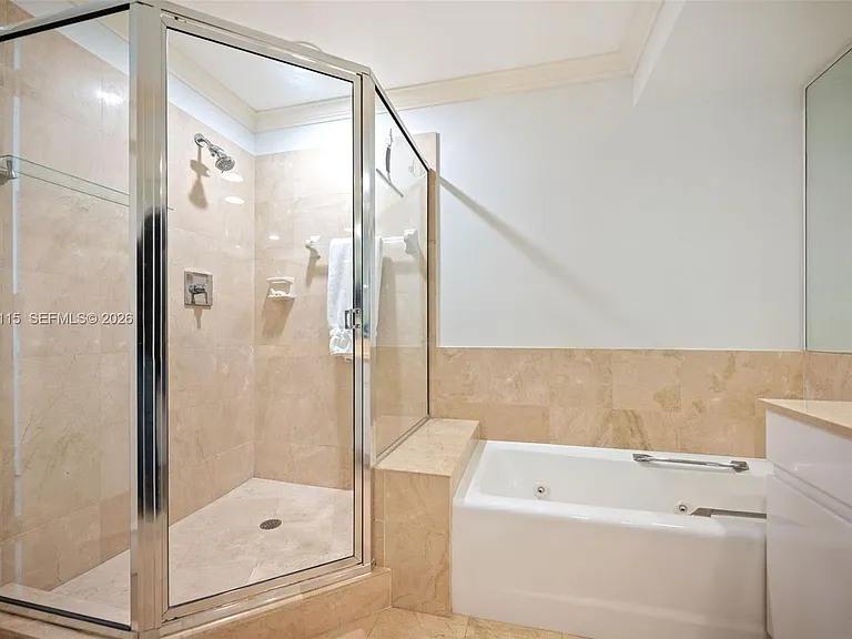 888 Brickell Key Dr #609 — Photo 18