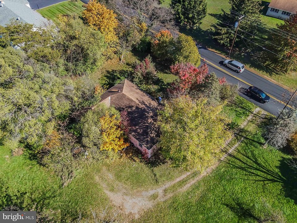 1st image of 2300 Spring Rd