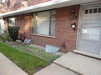 1st image of 7543 N Maplewood Ave APT C