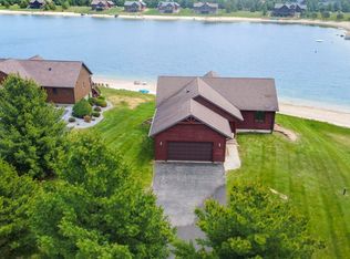 N8090 Clear Water Dr, New Lisbon, WI 53950