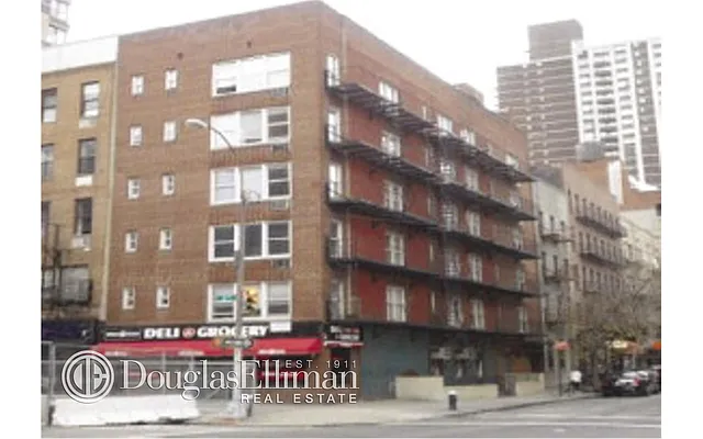 Rented by Douglas Elliman | media 5