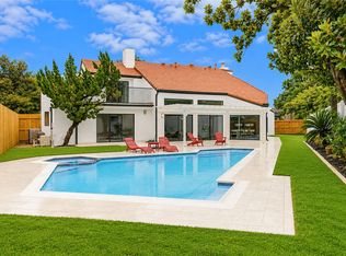 12002 S Circle Dr, Houston, TX 77071
