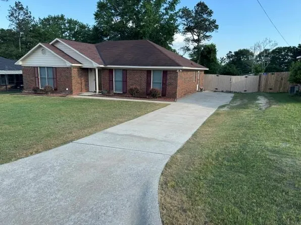 6338 E Fitzgerald Dr, Columbus, GA 31907