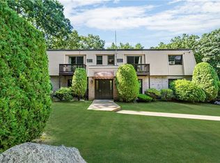 15 Apple Valley Pkwy #10, Smithfield, RI 02917