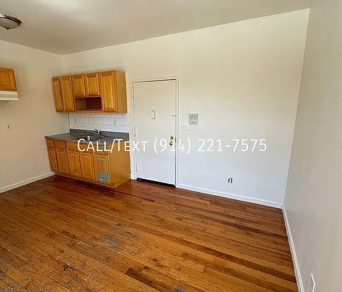 68 Jackson St — Photo 28