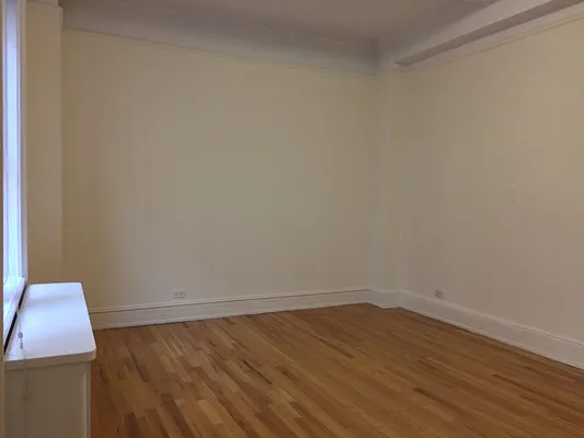 Rented by Everrock Equities | media 34