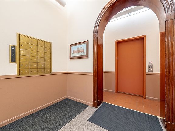 3rd image of 94 Newbury Ave APT 201