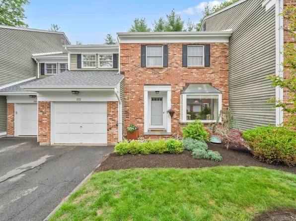 112 Tunxis Village #112, Farmington, CT 06032