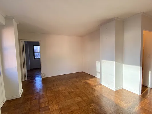 Rented by REAL New York | media 15