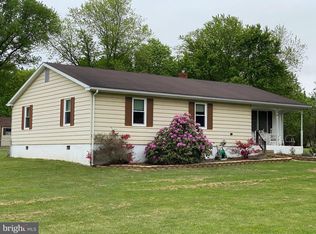 259 Lockhouse Rd, Falling Waters, WV 25419