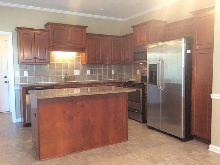 1079 Grove Landing Ln — Photo 8