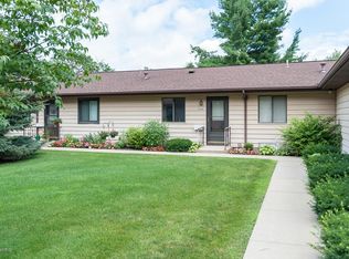 5232 Green Meadow Rd, Kalamazoo, MI 49009