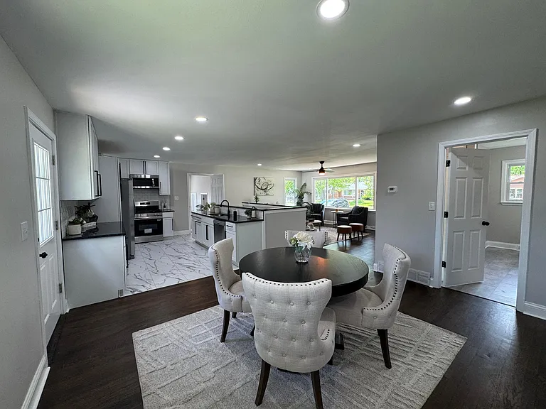 405 Cedar St NW — Photo 11