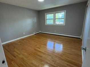 299 W Inman Ave, Rahway, NJ 07065