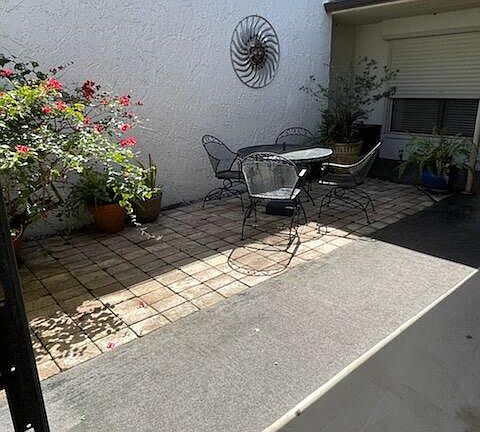 3rd image of 2790 Demaret Dr