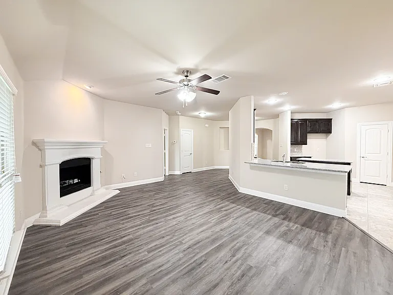 126 Wilmington Dr — Photo 12