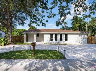 234 Minola Dr, Miami Springs, FL 33166