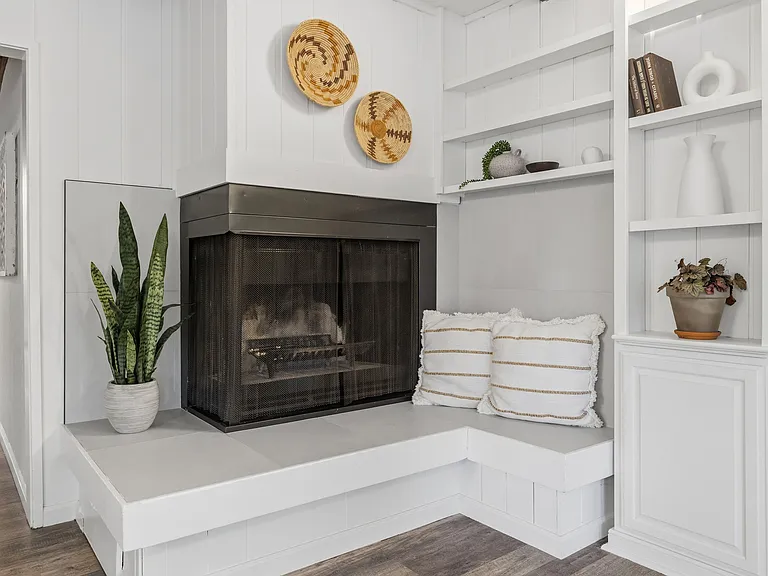290 Leland Ave — Photo 8