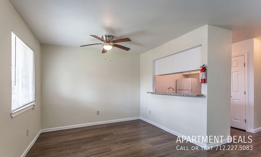 1st image of 407 Lakeview Dr #4004