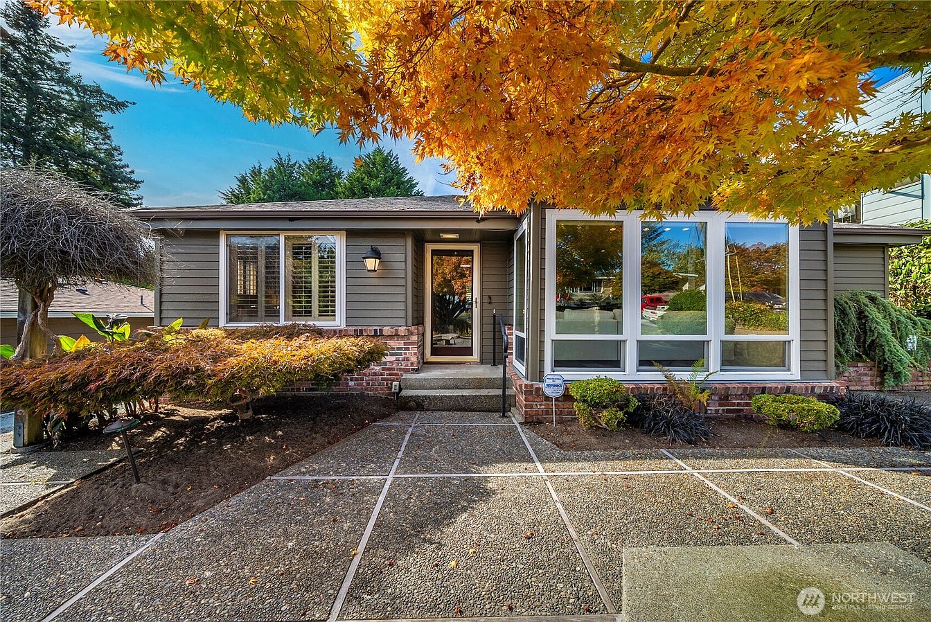 1st image of 10501 39th Avenue SW