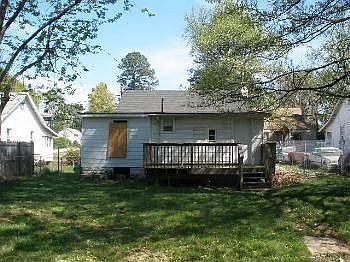 2nd image of 5413 Quintana St