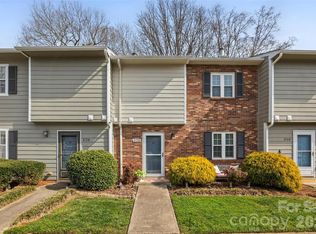 3126 Heathstead Pl, Charlotte, NC 28210