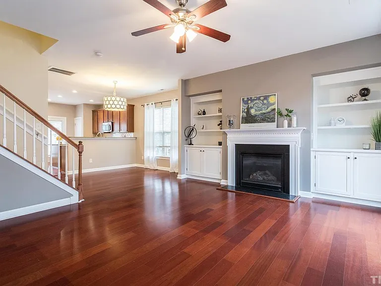 8024 Sycamore Hill Ln — Photo 25