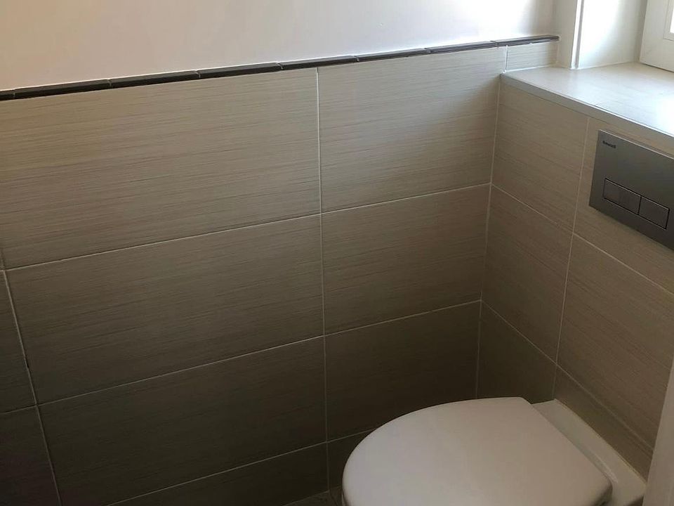 1st image of 60-40 Eliot Ave #1