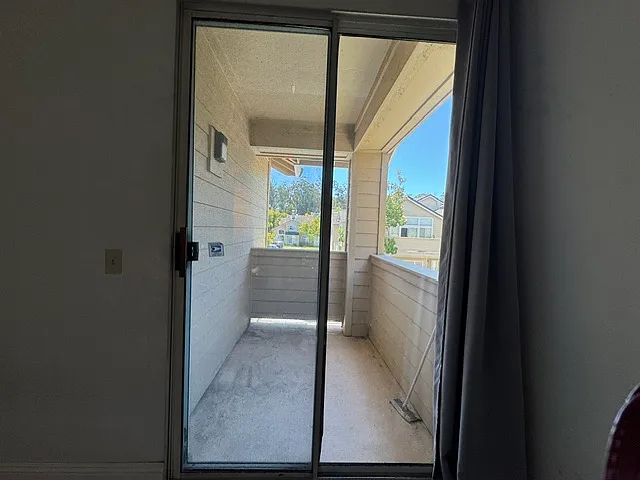 5159 Fairbanks Cmn — Photo 5