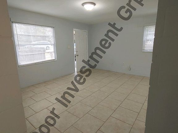5th image of 1119 McNamee St APT C