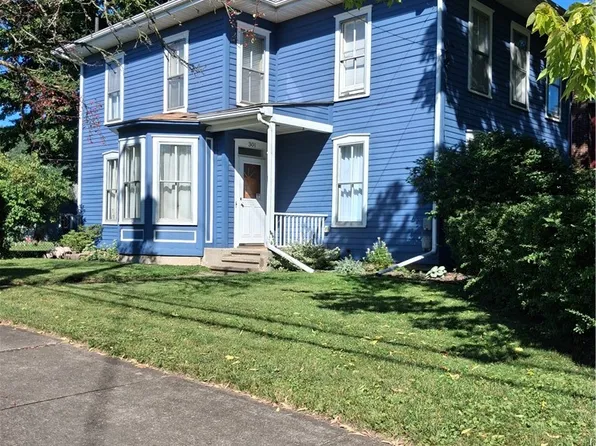 301 E 1st St, Corning, NY 14830