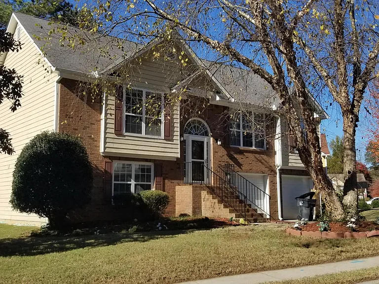 Stoneoak Cir — Photo 15
