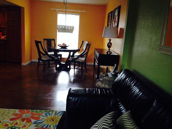 4th image of 24 Palmira Ct