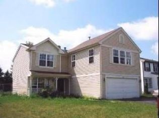 1001 Martingale Ln, Round Lake Beach, IL