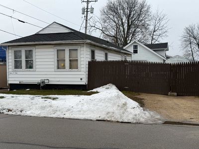1204 Newman St, Janesville, WI, 53545